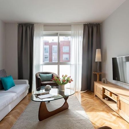 Appartamento Vivienda Con Zona De Trabajo, Piscina Y Parking Madrid Esterno foto